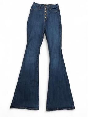 Vibrant Women's Blue and Navy Jeans